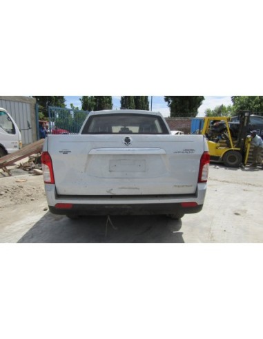 SSANGYONG ACTYON SPORT 2015%separator% %shop-name%