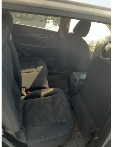 NISSAN X-TRAIL 2017%separator% %shop-name%