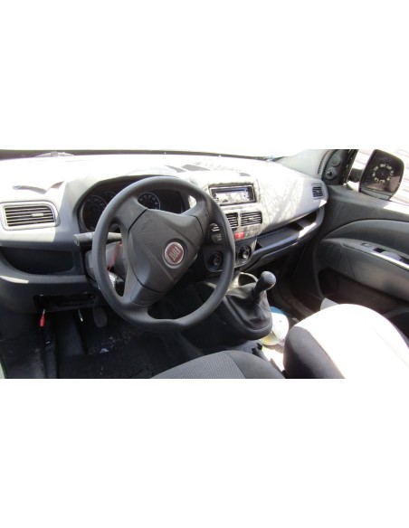 FIAT DOBLO CARGO 2015%separator% %shop-name%
