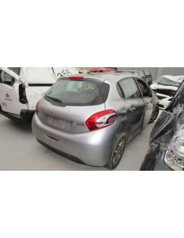 PEUGEOT 208 2014%separator% %shop-name%