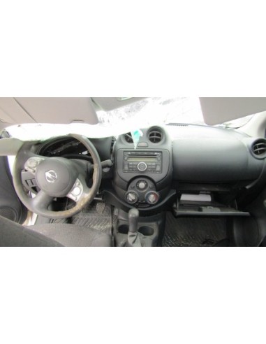 NISSAN VERSA 2013%separator% %shop-name%