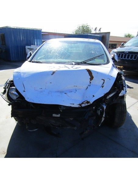 HYUNDAI ELANTRA SEDAN 2015 4X2 1