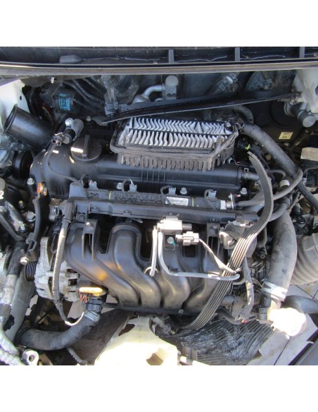 HYUNDAI ELANTRA 2015%separator% %shop-name%