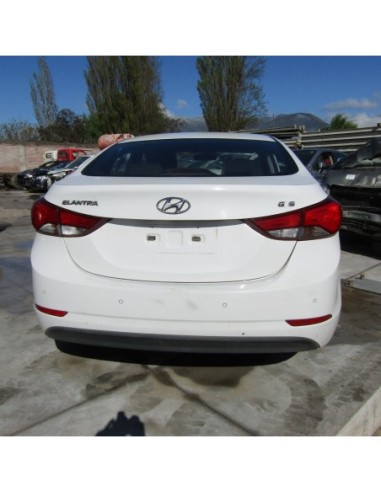 HYUNDAI ELANTRA 2015%separator% %shop-name%