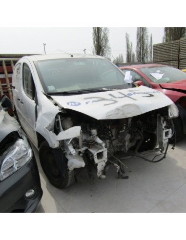 CITROEN BERLINGO 2015%separator% %shop-name%