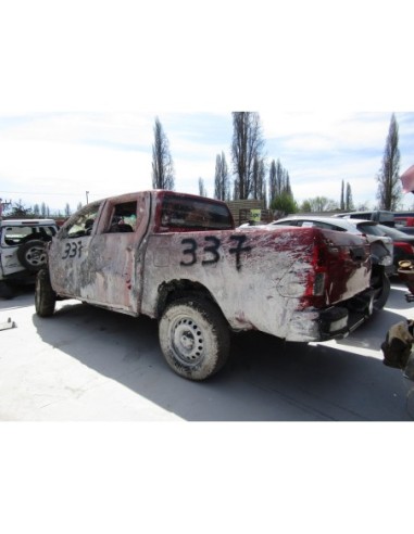 TOYOTA HILUX 2016%separator% %shop-name%