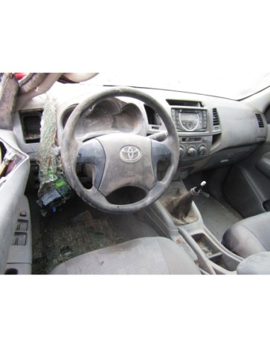 TOYOTA HILUX 2016%separator% %shop-name%