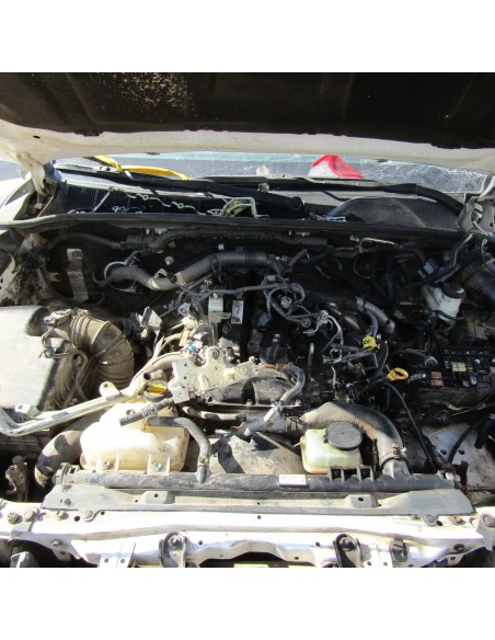 TOYOTA HILUX 2016%separator% %shop-name%