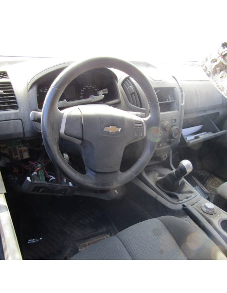 CHEVROLET DMAX 2015%separator% %shop-name%