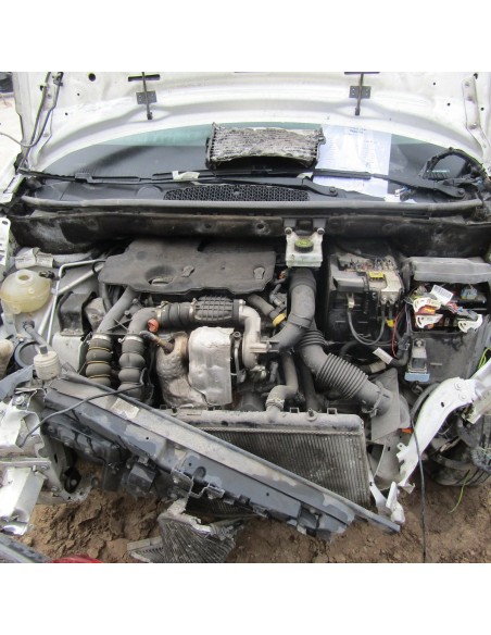 PEUGEOT PARTNER 2015%separator% %shop-name%