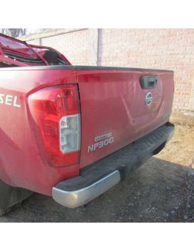 NISSAN NP300 2016%separator% %shop-name%