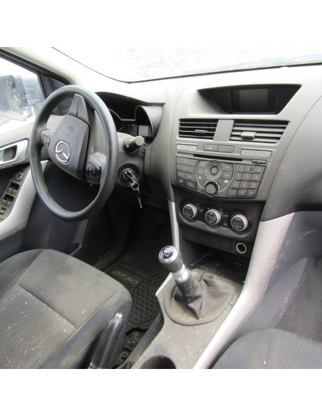 MAZDA BT50 2015%separator% %shop-name%
