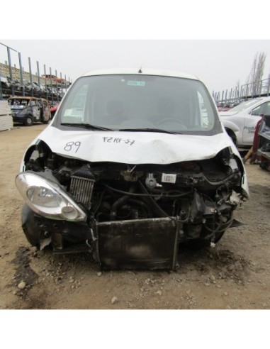 RENAULT KANGOO 2014%separator% %shop-name%