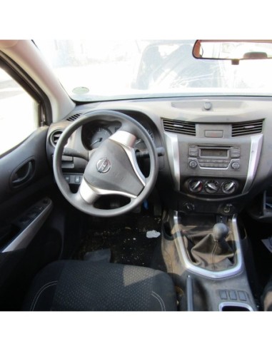 NISSAN NP300 2016%separator% %shop-name%