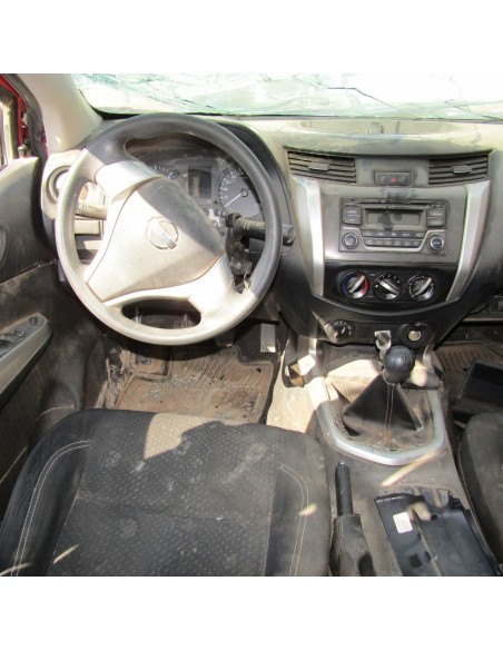 NISSAN NP300 2016%separator% %shop-name%