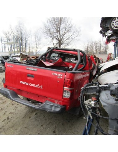 TOYOTA HILUX 2014%separator% %shop-name%