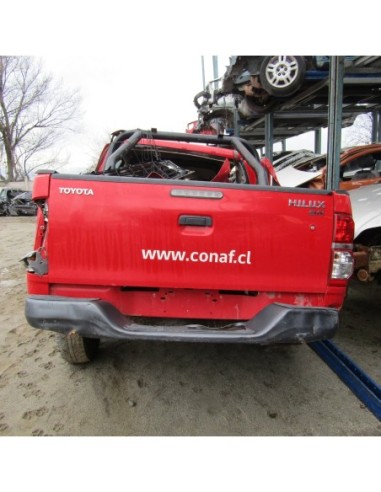 TOYOTA HILUX 2014%separator% %shop-name%