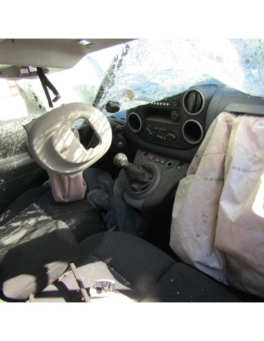 PEUGEOT PARTNER 2017%separator% %shop-name%