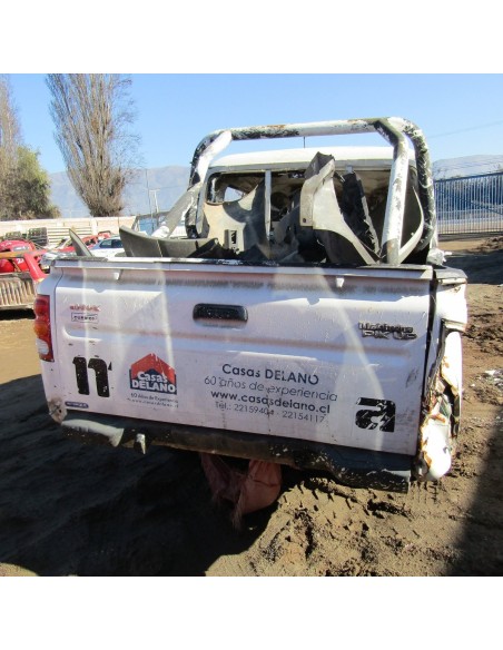 MAHINDRA PIK UP 2014%separator% %shop-name%