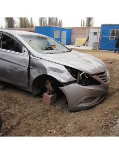 HYUNDAI SONATA 2010%separator% %shop-name%