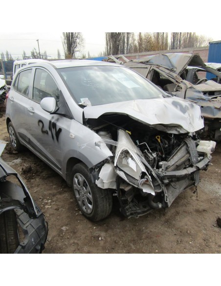 HYUNDAI GRAND I10 2015%separator% %shop-name%