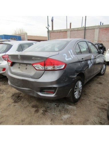 SUZUKI CIAZ 2016%separator% %shop-name%