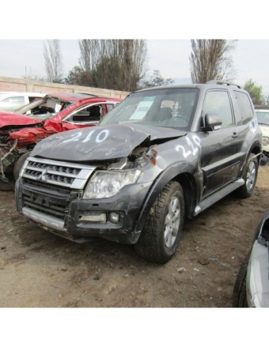 MITSUBISHI MONTERO 2016%separator% %shop-name%