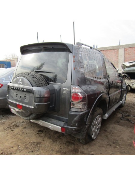 MITSUBISHI MONTERO 2016%separator% %shop-name%