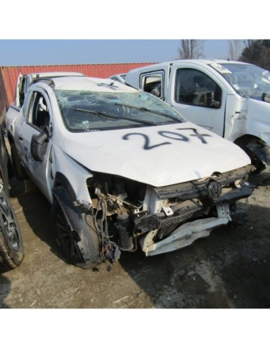 VOLKSWAGEN SAVEIRO 2016%separator% %shop-name%