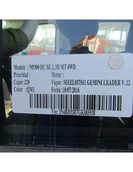 NISSAN NP300 2017%separator% %shop-name%