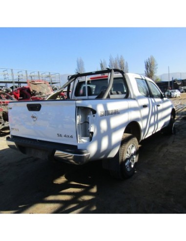 NISSAN NP300 2017%separator% %shop-name%