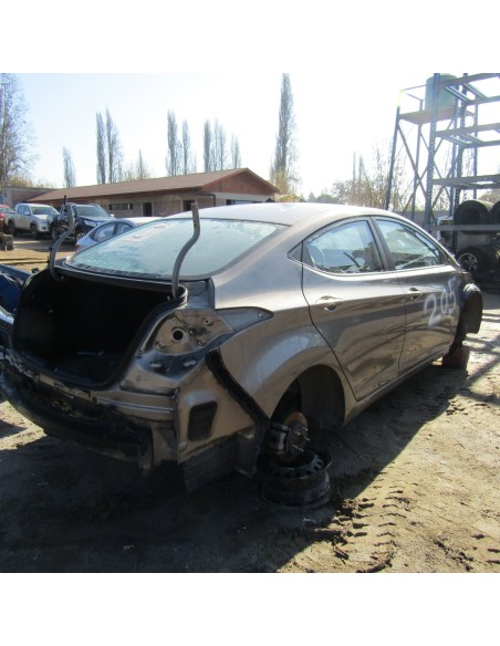 HYUNDAI ELANTRA 2013%separator% %shop-name%