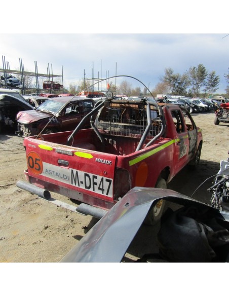 TOYOTA HILUX 2012%separator% %shop-name%