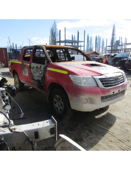 TOYOTA HILUX 2012%separator% %shop-name%