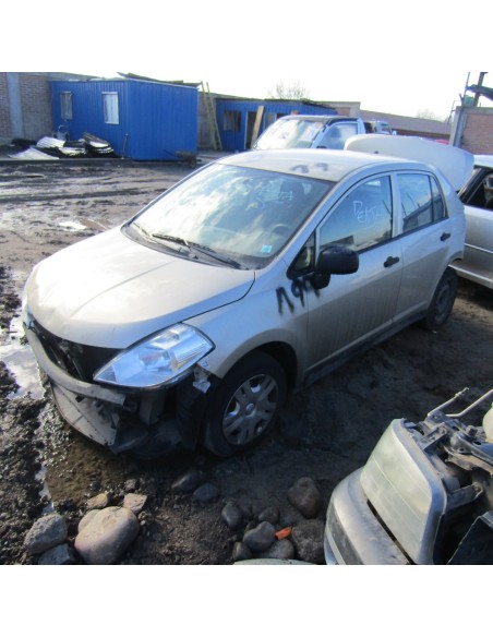NISSAN TIIDA 2011%separator% %shop-name%