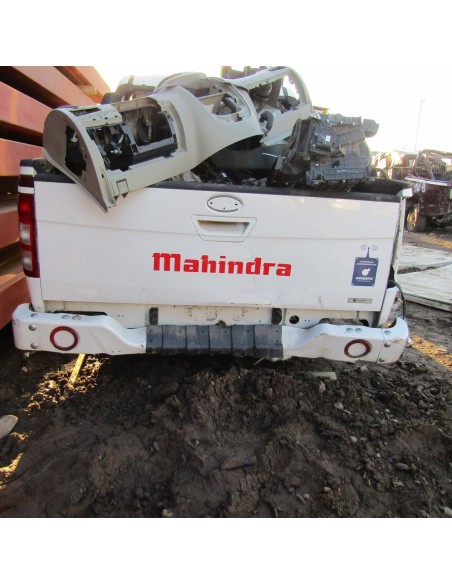 MAHINDRA GENIO 2013%separator% %shop-name%
