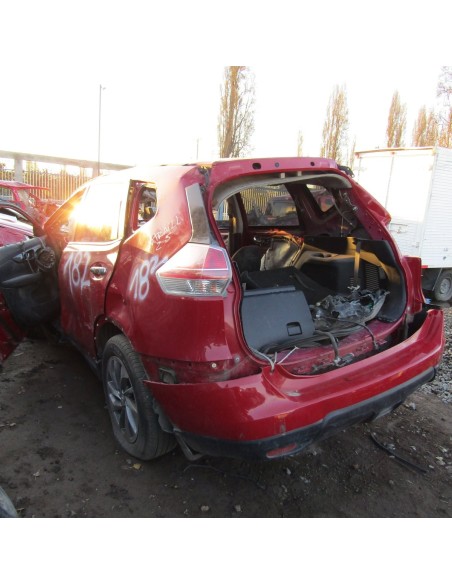 NISSAN X-TRAIL 2015%separator% %shop-name%