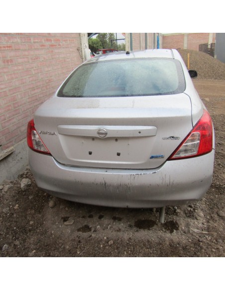 NISSAN VERSA 2014%separator% %shop-name%