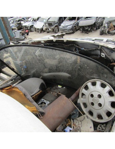 NISSAN V16 2000%separator% %shop-name%