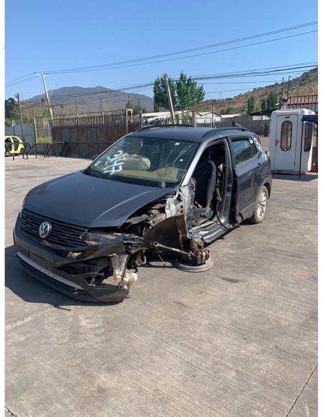 VOLKSWAGEN T CROSS 2021%separator% %shop-name%