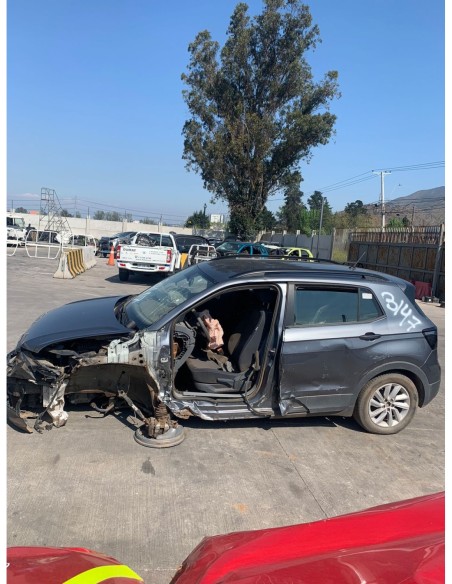 VOLKSWAGEN T CROSS 2021%separator% %shop-name%