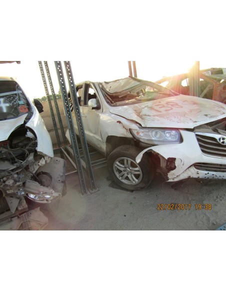 HYUNDAI SANTA FE 2012%separator% %shop-name%