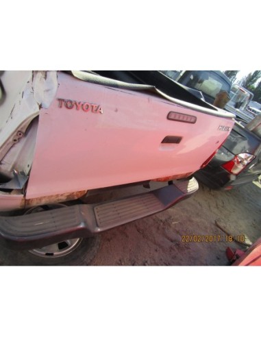 TOYOTA HILUX 2015%separator% %shop-name%