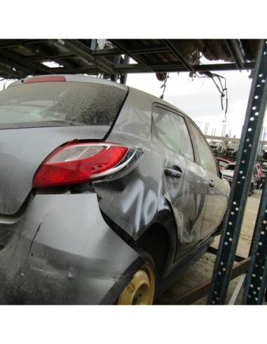 MAZDA 2 2015%separator% %shop-name%