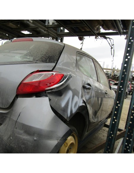 MAZDA 2 2015%separator% %shop-name%