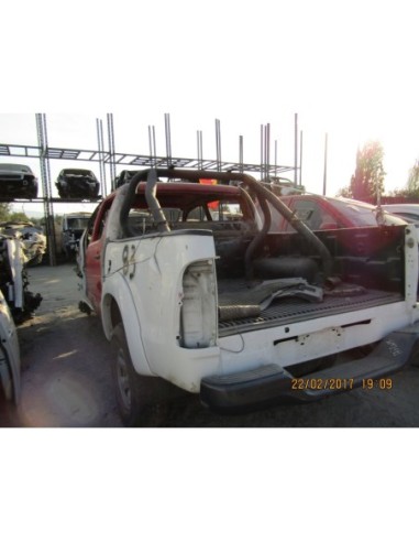 TOYOTA HILUX 2014%separator% %shop-name%