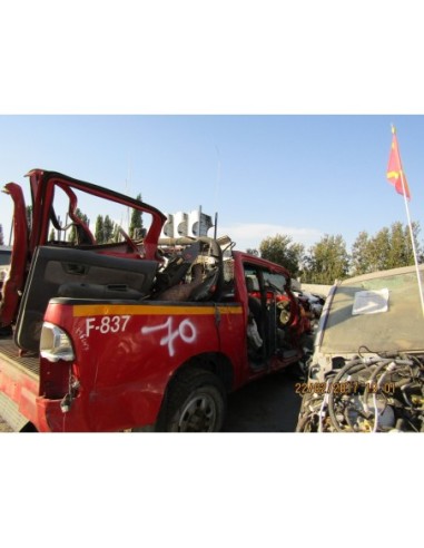 TOYOTA HILUX 2013%separator% %shop-name%