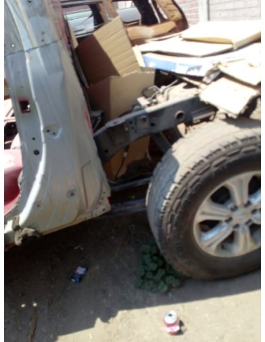 NISSAN NP300 2016%separator% %shop-name%