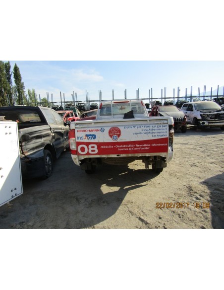 NISSAN NP300 PICK UP 2016 4X4 2