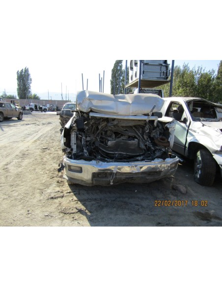 CHEVROLET SILVERADO 2015%separator% %shop-name%